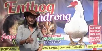 asap entok pak gondrong
