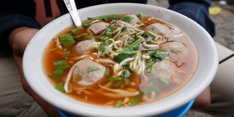 Rekomendasi bakso enak dekat alun-alun Malang (Pixabay)