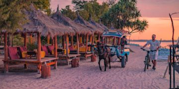 Memikat Wisatawan Timur Tengah dengan Wisata Halal