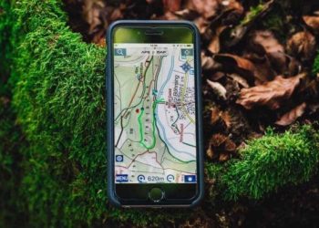 Sinyal Ponsel Hilang Saat Berpetualang, Ini yang Harus Anda Perhatikan