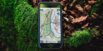 Sinyal Ponsel Hilang Saat Berpetualang, Ini yang Harus Anda Perhatikan